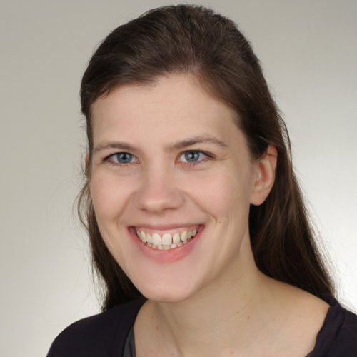 </p>
<h4 style="margin-top: 20px">Miriam Haas</h4>
<p>