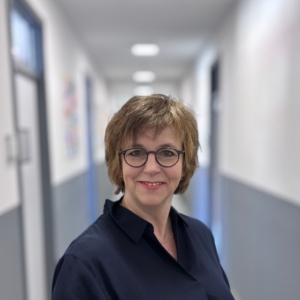</p>
<h4 style="margin-top: 20px">Beate Kierey</h4>
<p>